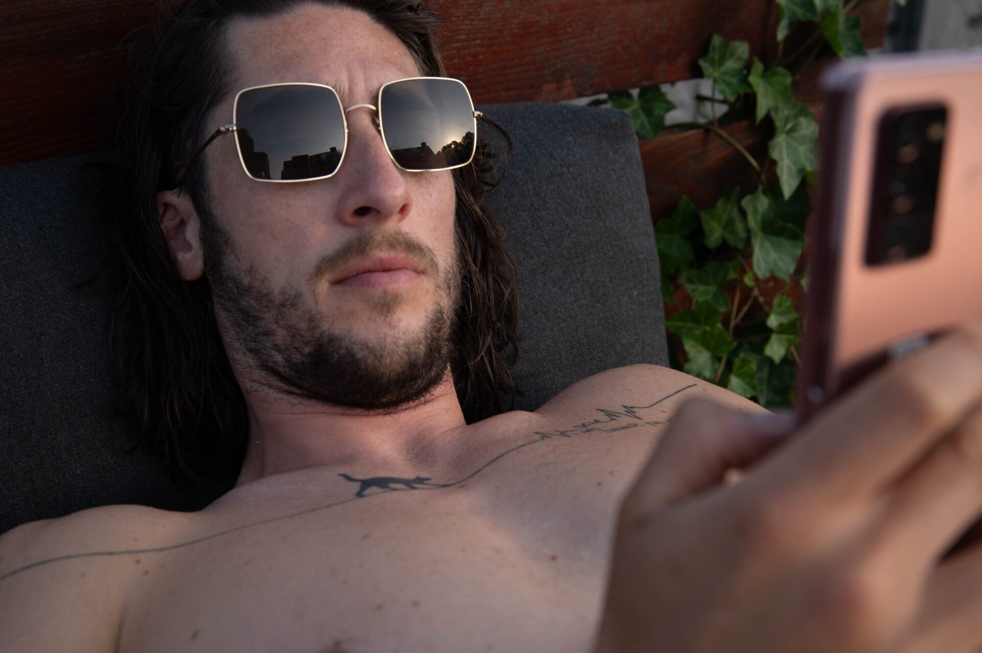 No worries - Hakuna Matata - Chillen in het voorjaar - zonsondergang - classy sunglasses
